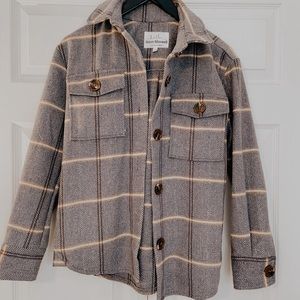 NEVER WORN SHACKET ✨